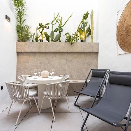 מאלגה Magnificent Renovated 2Bd 2Bth Duplex With Backyard - City Centre מראה חיצוני תמונה