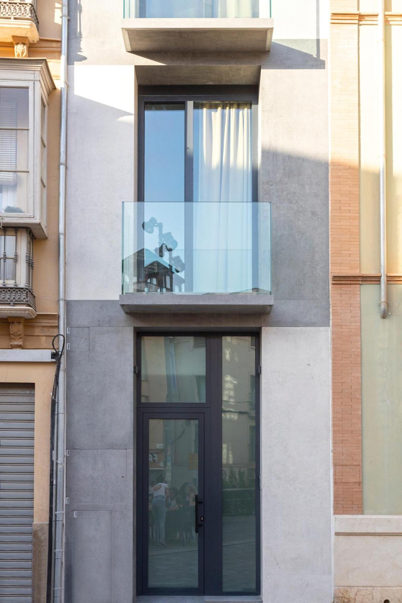מאלגה Magnificent Renovated 2Bd 2Bth Duplex With Backyard - City Centre מראה חיצוני תמונה